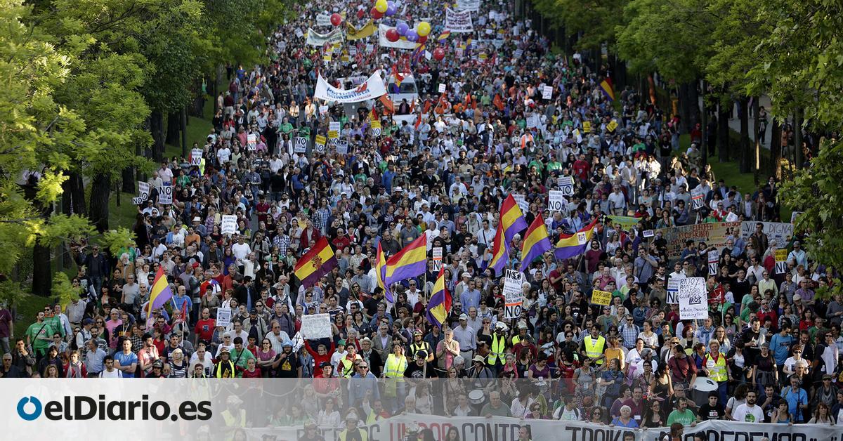 Una marea ciudadana rechaza en las calles las recetas de la troika